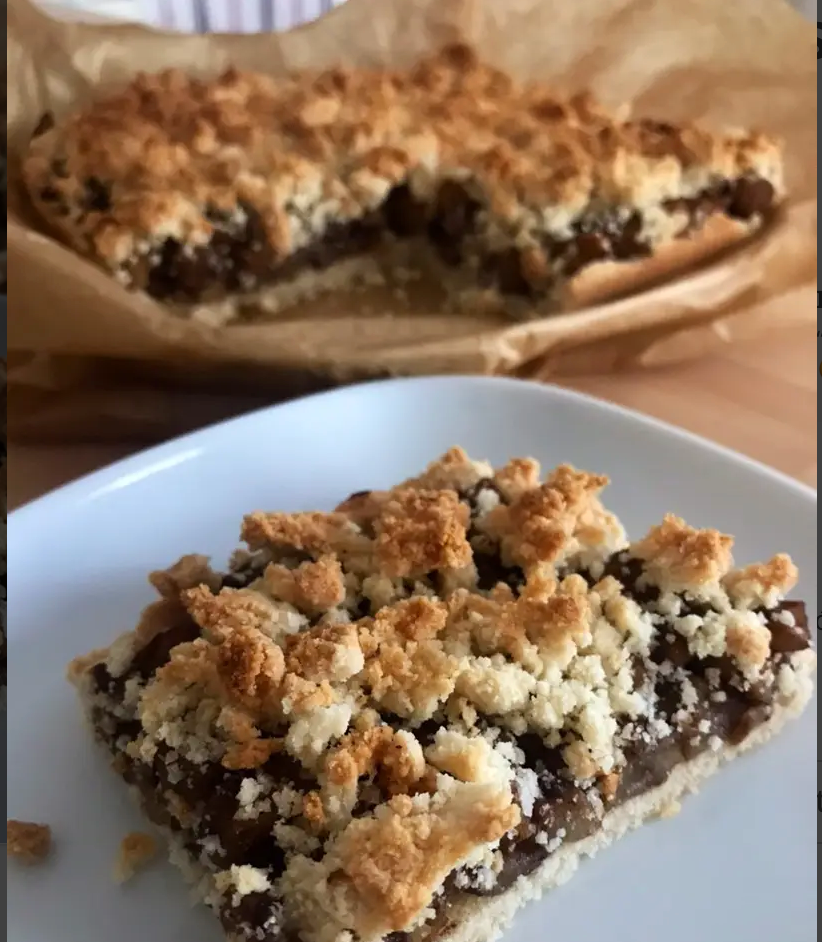 Almás morzsás pite